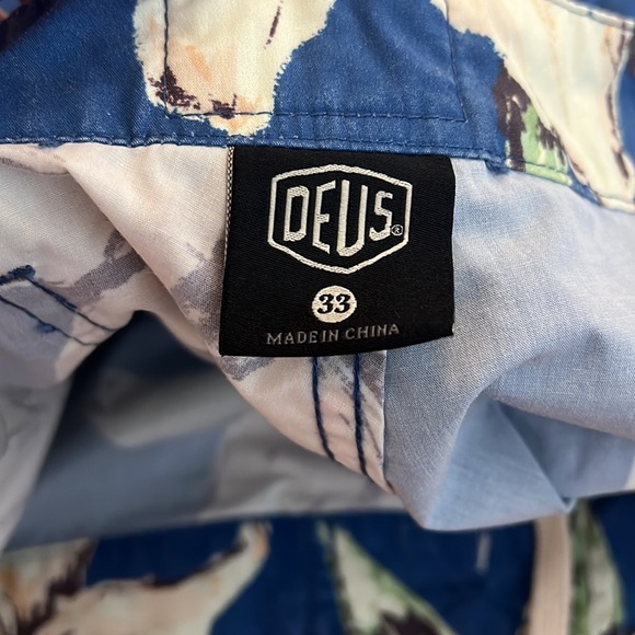 Deus Ex Machina Havana Boardshort - Picture 3 of 9
